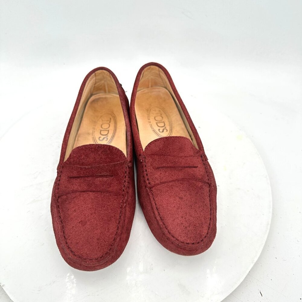 Tod's Women Size EU 35 US 5 Red Suede Pull On Penny Loafer Driving Shoes